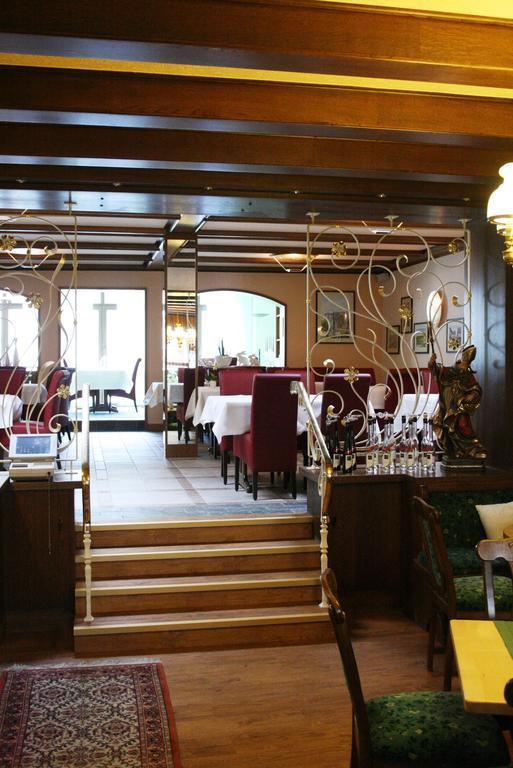 Weinhotel Hubertus Garni Klotten Dış mekan fotoğraf