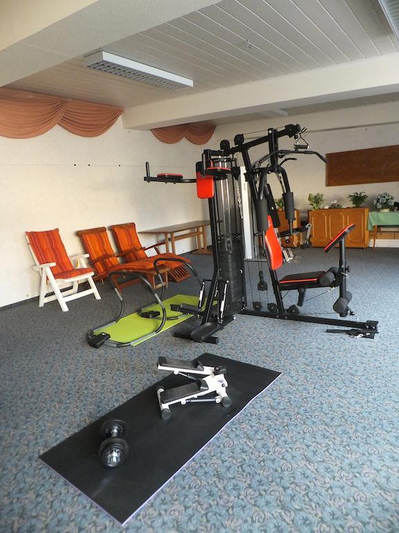 Weinhotel Hubertus Garni Klotten Dış mekan fotoğraf